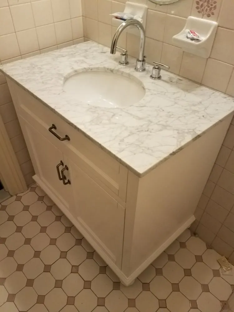 Slide of A & M Construction