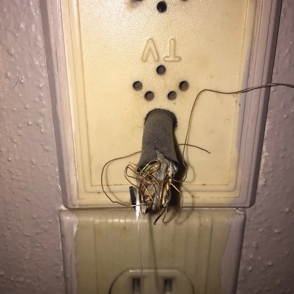 Slide of A & M Electrical Services