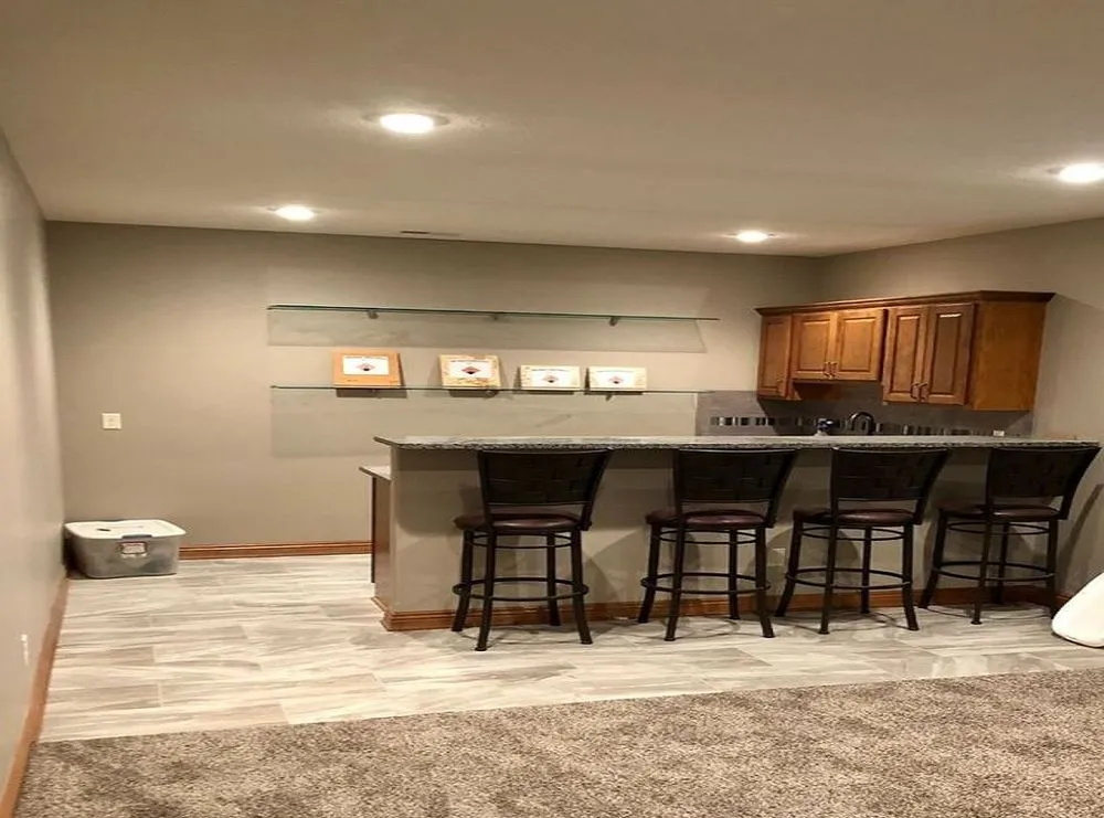 Slide of A & R Electric