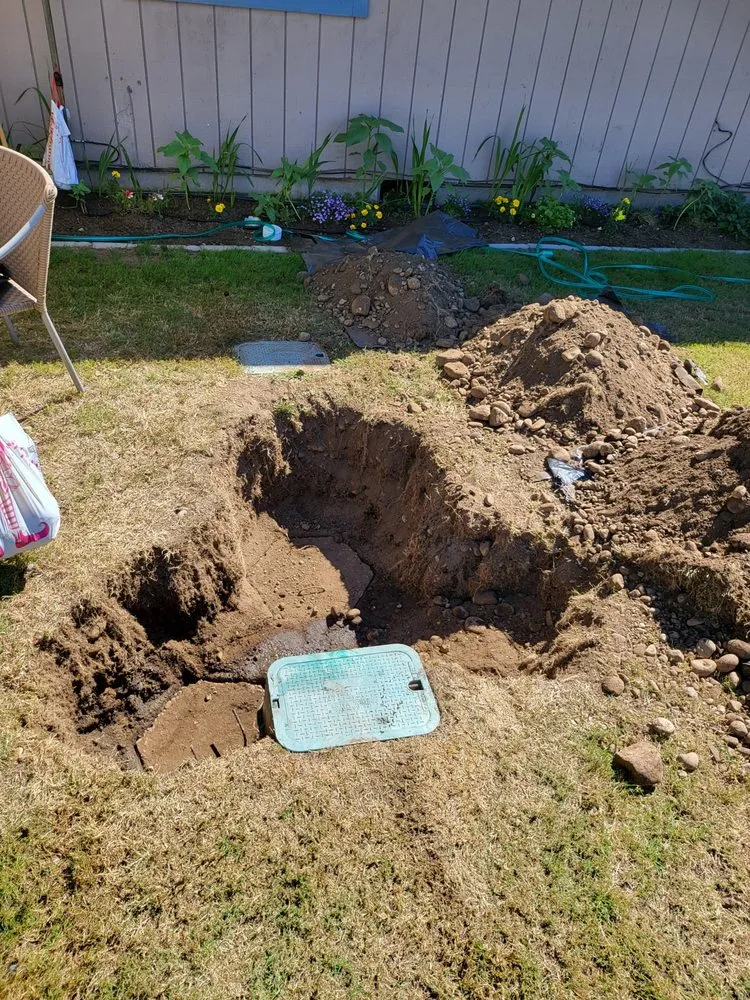 Emergency electrical repair service in Auburn, WA - A Advanced Septic & Construction Services