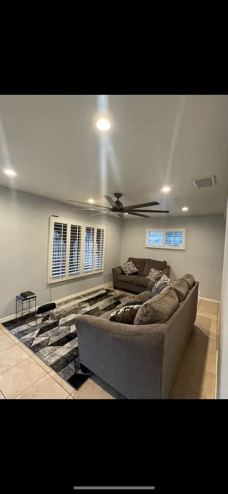 Slide of A Brown Electric