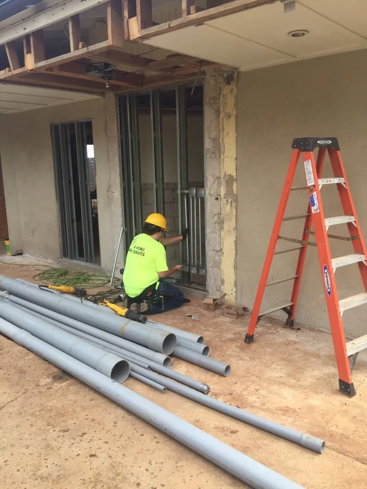 Professional outlet and switch repair service in ,  - A Honu Wiring Service