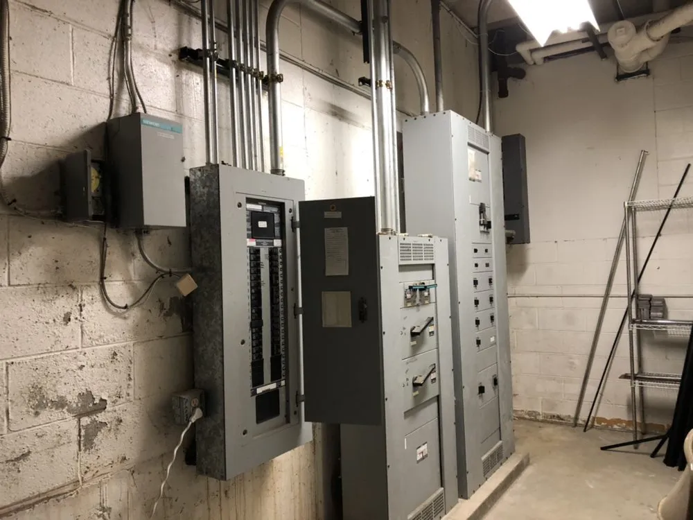 Slide of A J Leo Electric & Solar