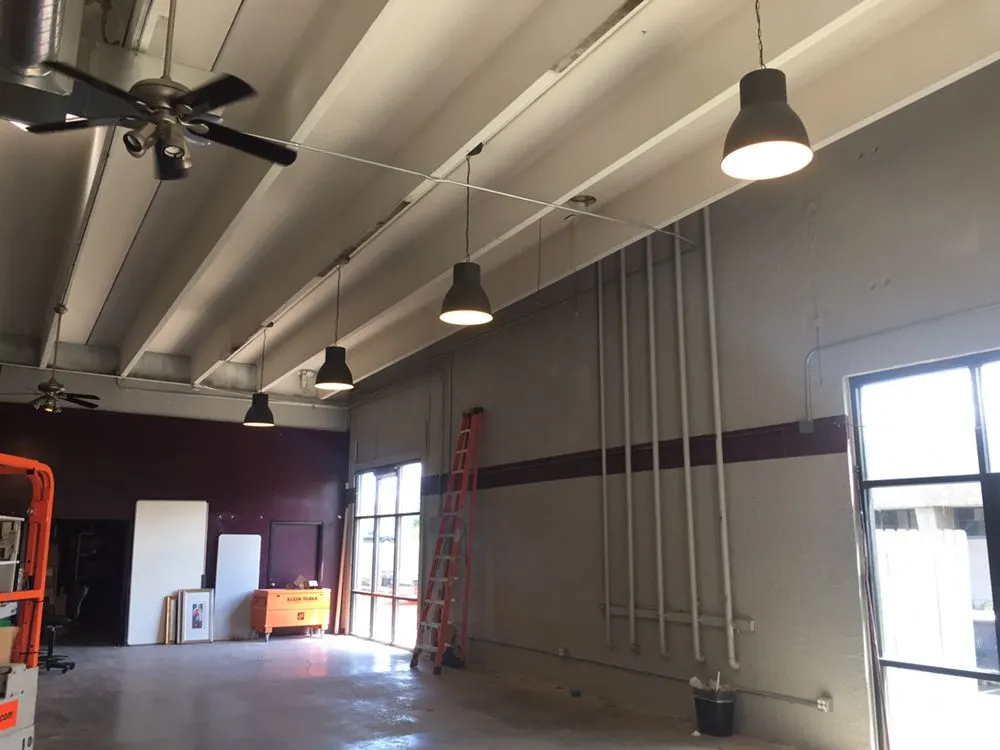 Slide of A Lamp Electric