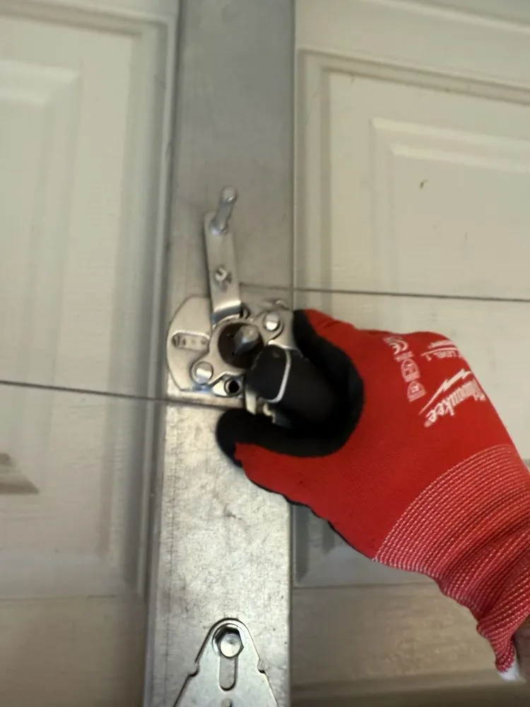 Slide of A Locksmith Near me