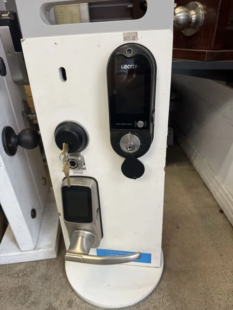 Slide of A Locksmith Near me