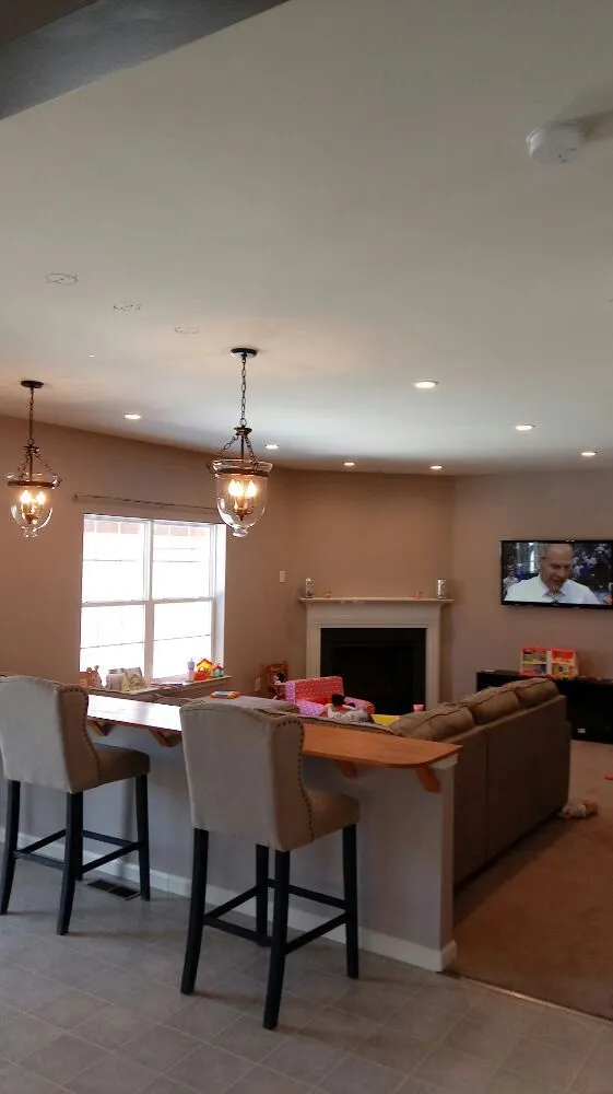 Emergency circuit breaker repair in Pennsburg, PA by A-Phase Electric