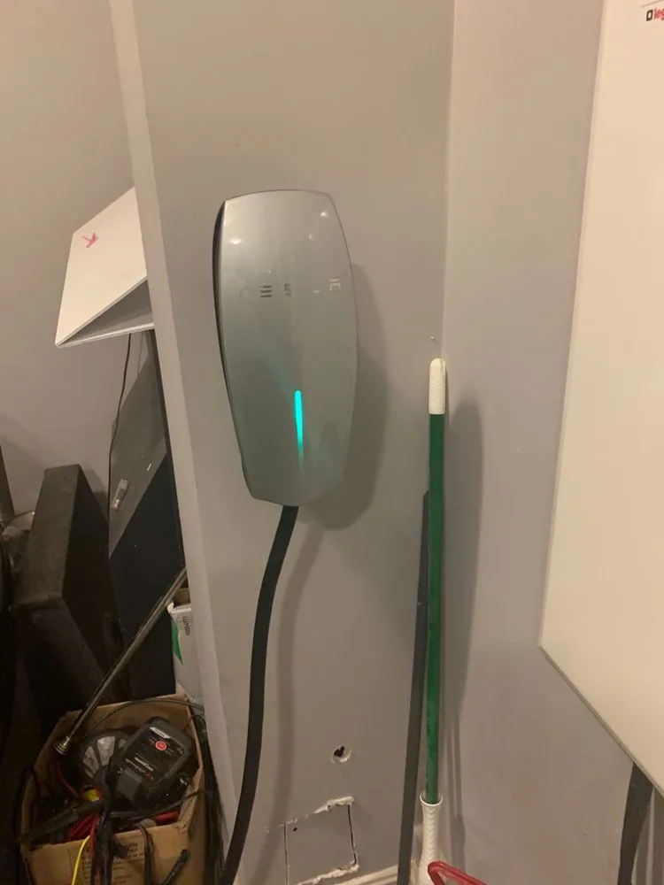 Slide of A Plus Electrical