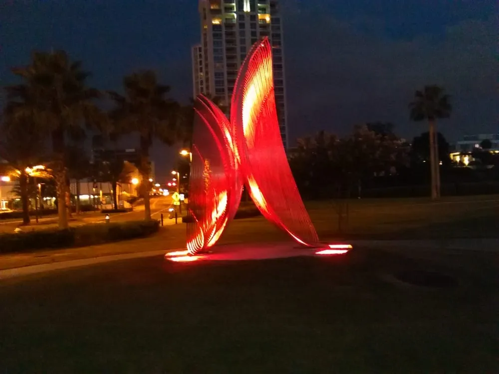 Licensed outlet and switch repair in St. Petersburg, FL by A Quality Electric