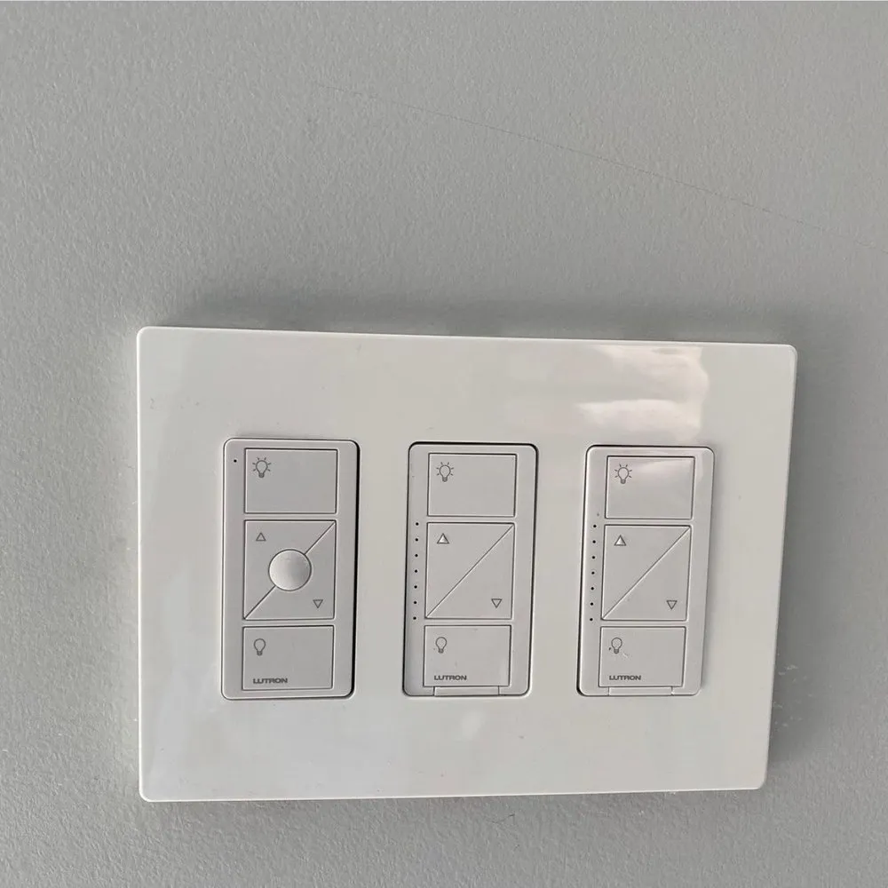 Slide of A to Z Voltage