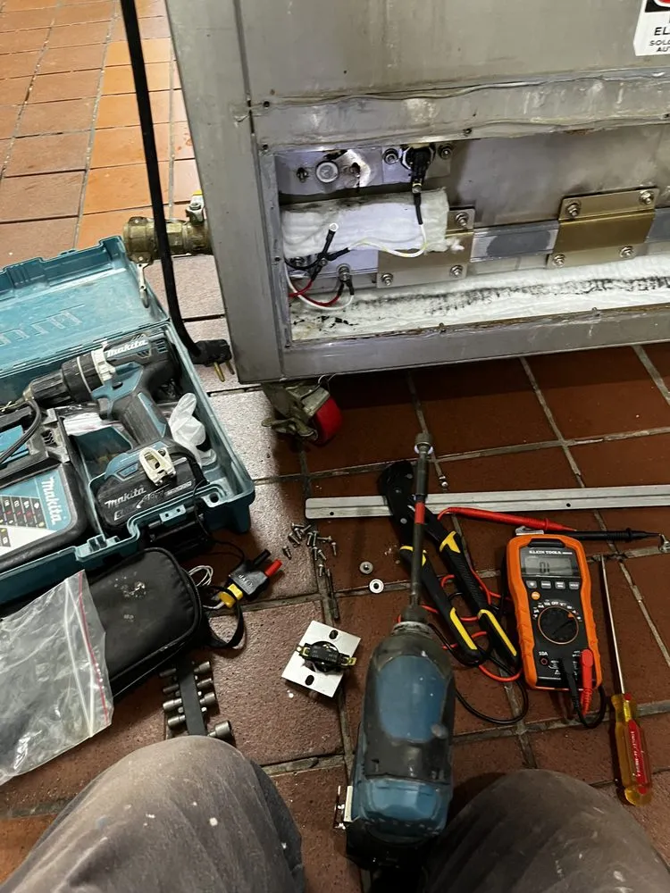 Slide of A1 Man Team