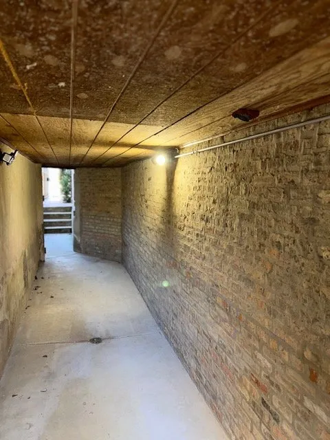 Slide of A1 Plus Electric