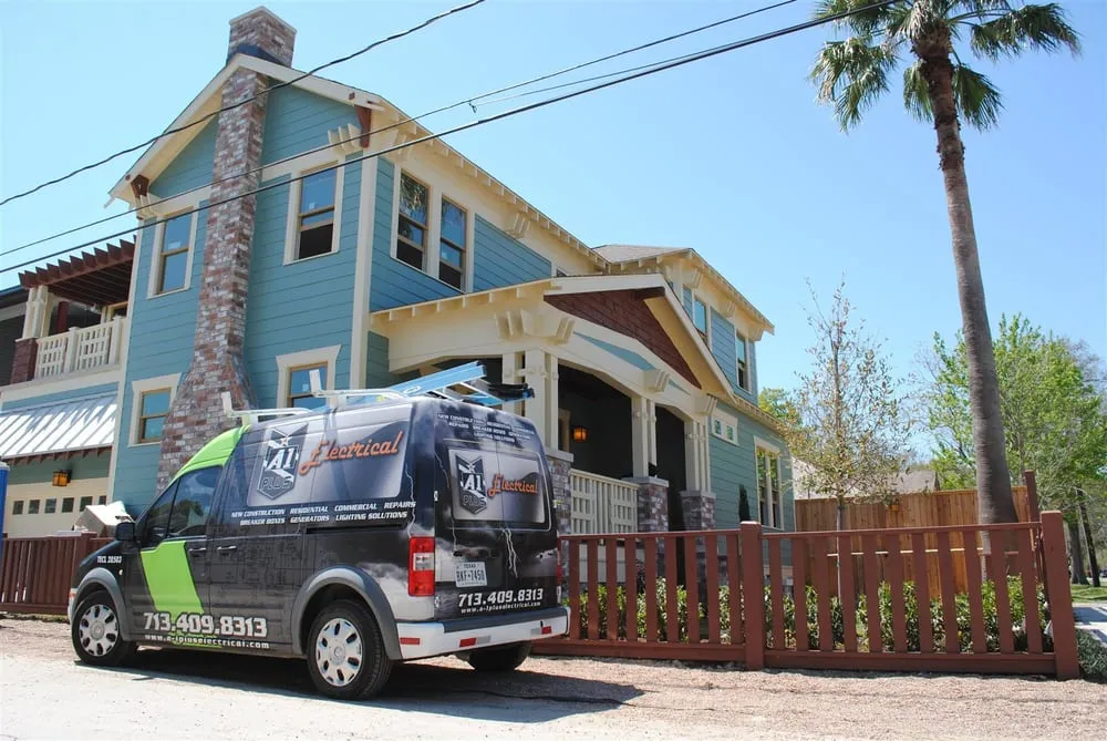 Affordable electrician providing lighting installation in , 