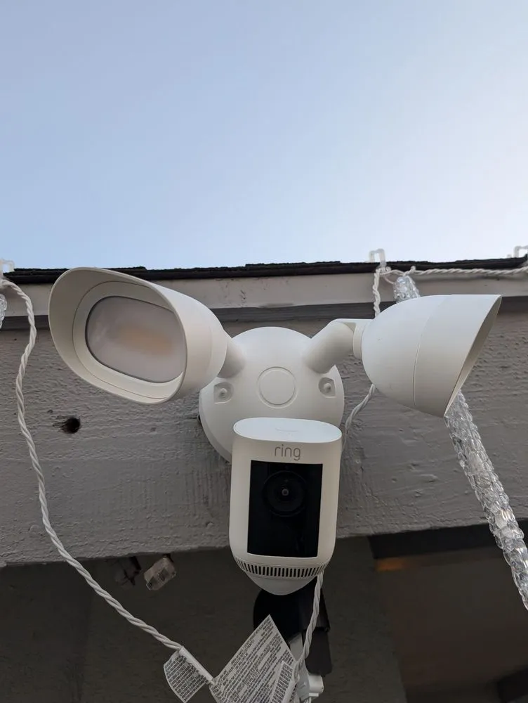 Licensed electrical service for homes in outlet and switch repair,  by 