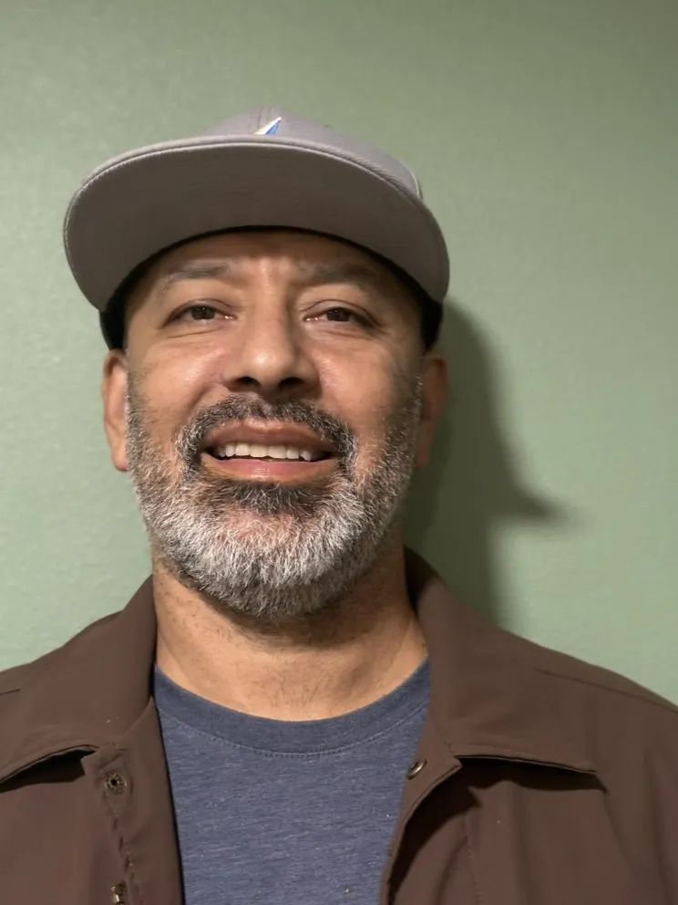 Professional electrical service for homes in outlet and switch repair,  by 