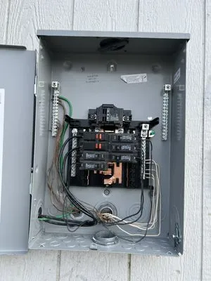 A&A Construction Logo