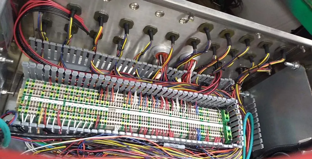 Affordable electrician providing circuit breaker repair in Plantersville, TX - A&A Electric