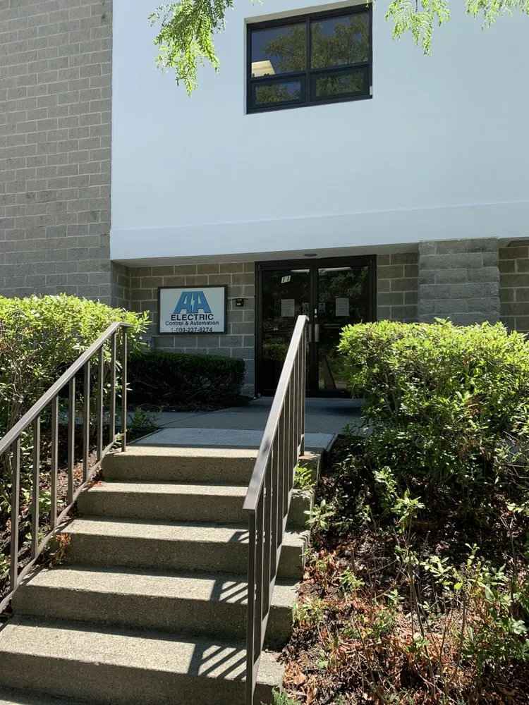 Certified circuit breaker repair experts serving Pompton Plains, NJ - AA Electric