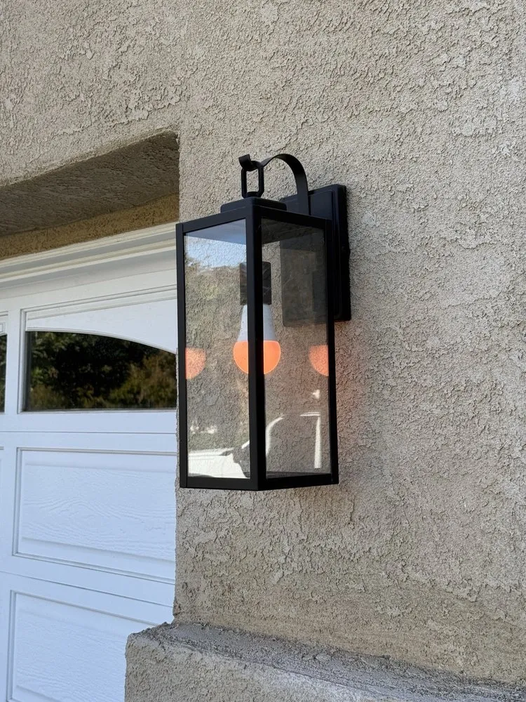 Slide of A&A Electrical