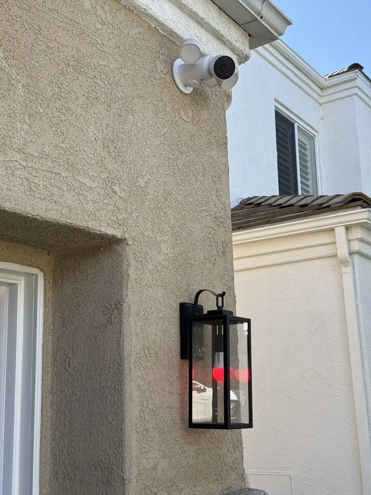 Slide of A&A Electrical