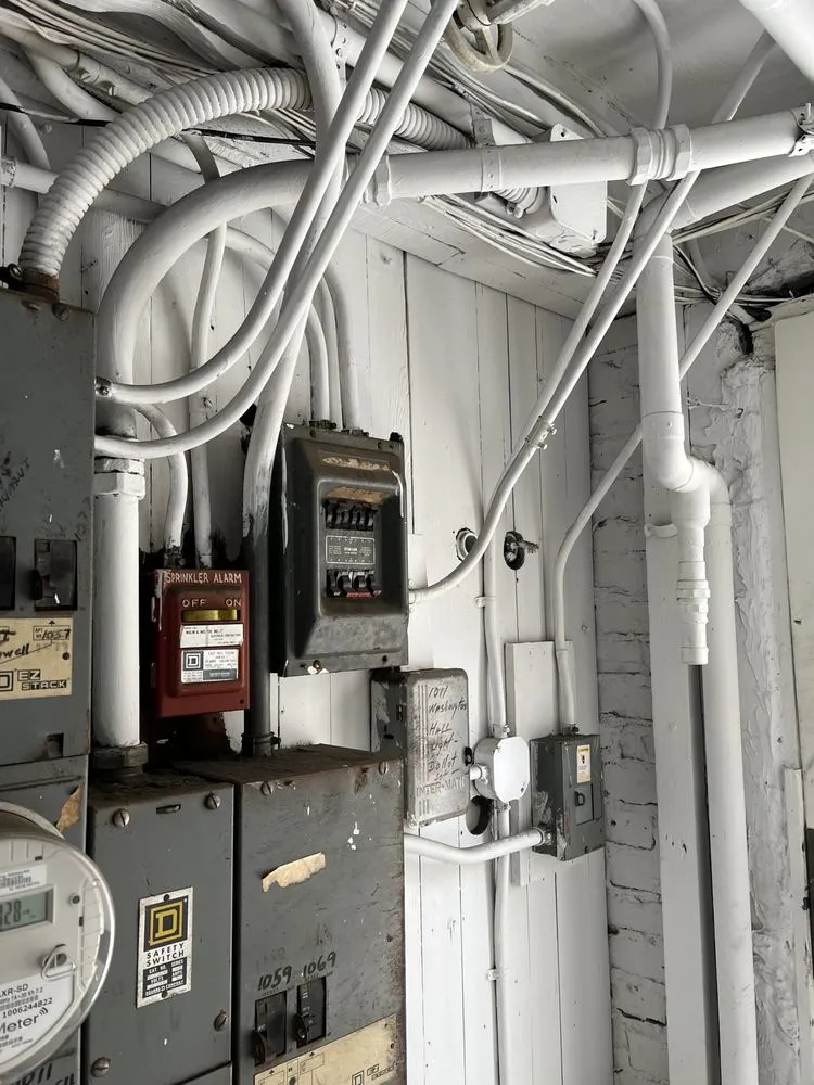 Slide of AAA Electric