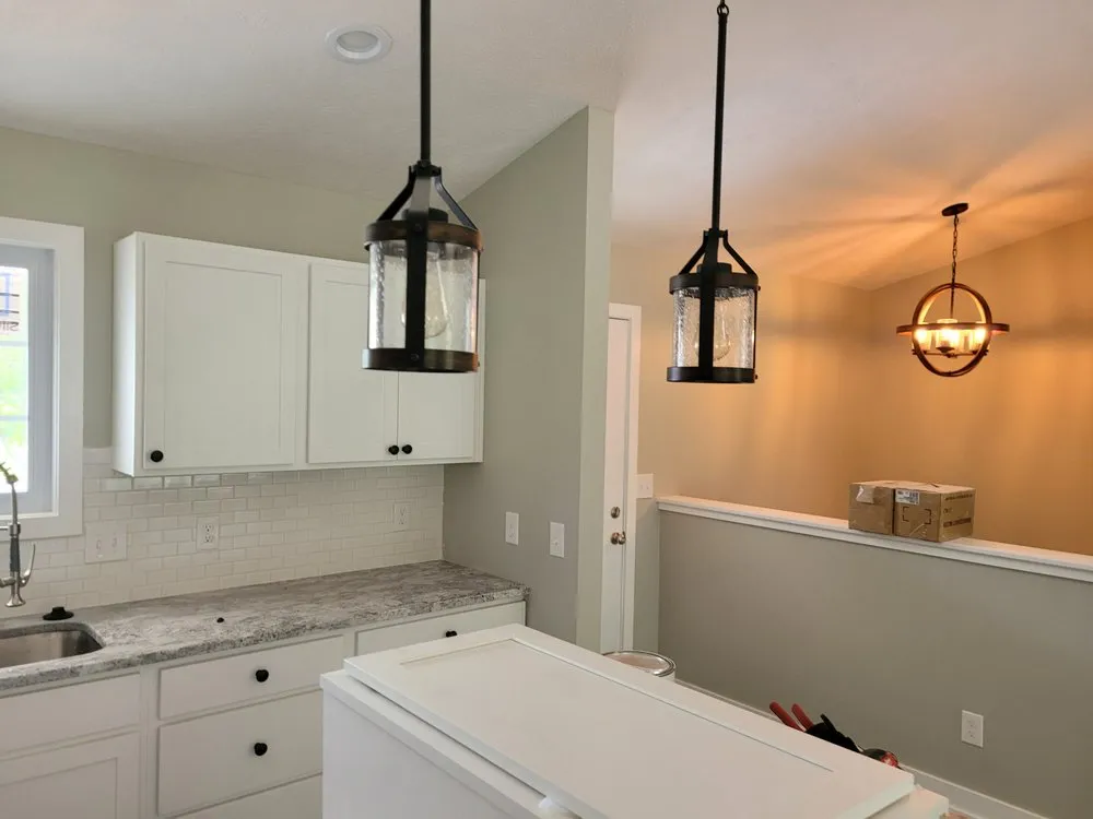 Reliable circuit breaker repair service in Pierson, MI - AAB Electric