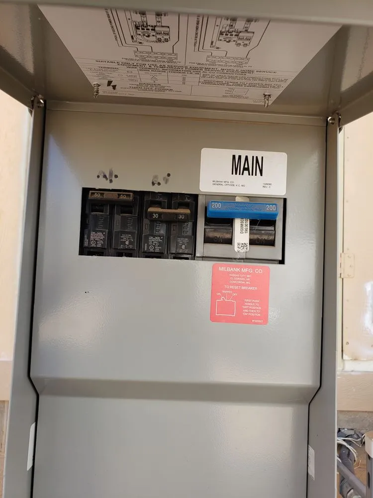 Slide of Aamped Up Electric