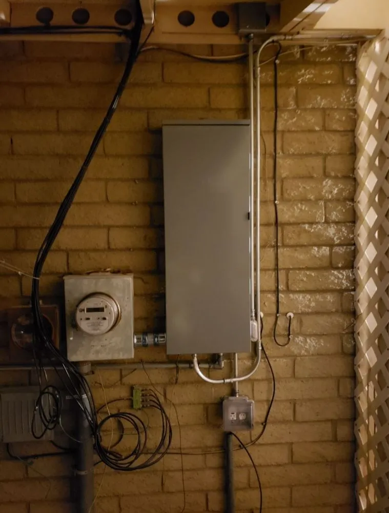 Slide of Aamped Up Electric