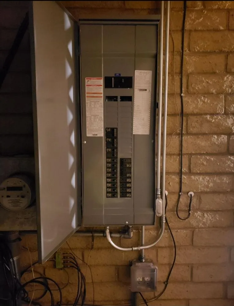 Slide of Aamped Up Electric