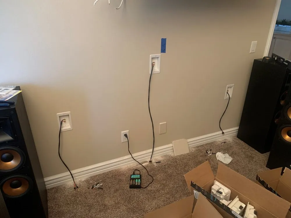 Slide of AanE Electric