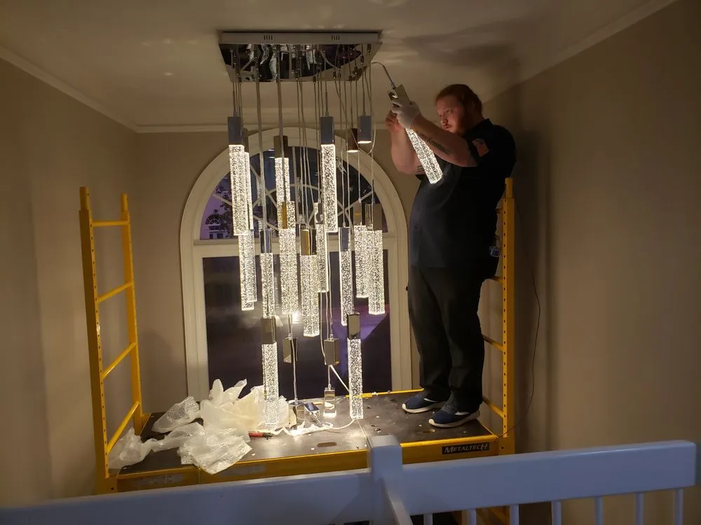 Slide of Aardvark Electric