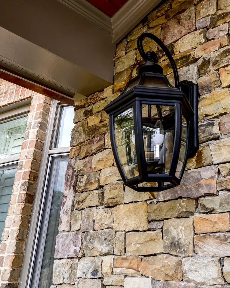 Slide of Aardvark Electric