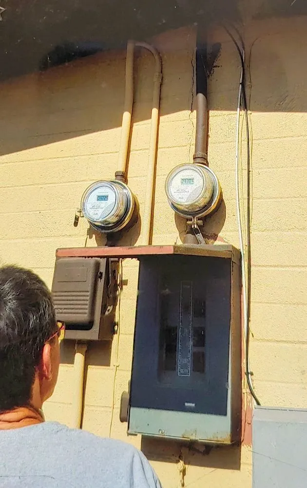 Slide of Aarmor Electric