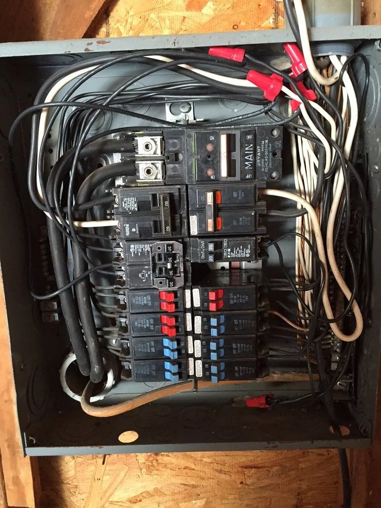 Slide of Aaron’s Electrical Service - DFW