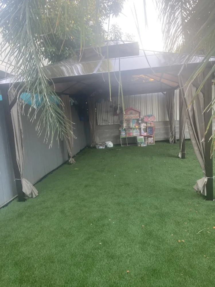 Slide of AB Electric and HandyMan services