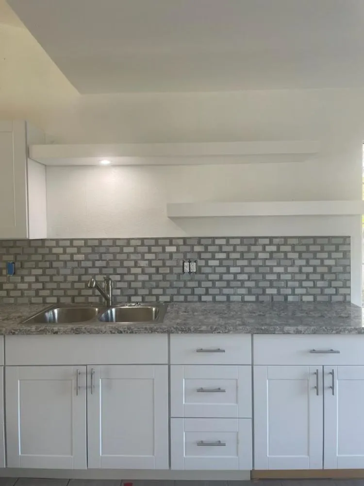 Slide of A&B Experts