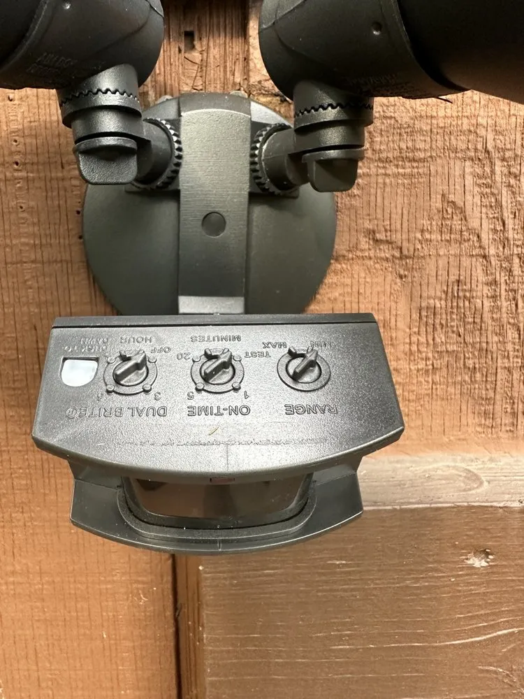 Slide of Abazi Electric