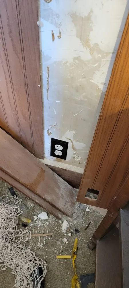 Expert circuit breaker repair service in Kirklin, IN - Abbott Electrical