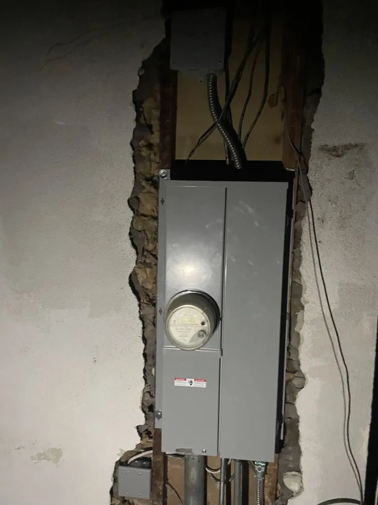 Slide of Abel Virgen Garcia Electrical Services