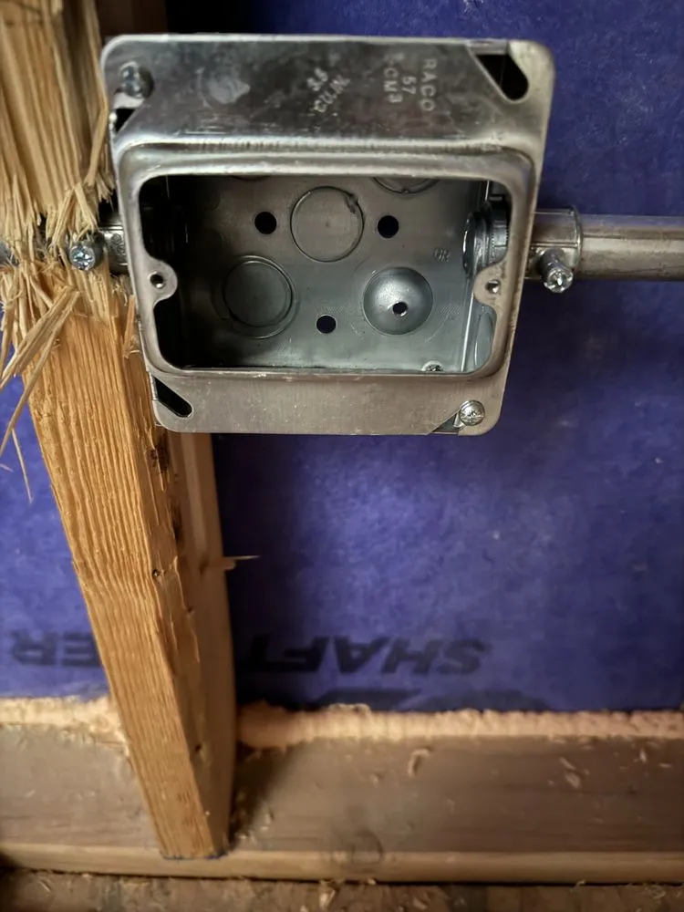 Slide of Aberon Construction