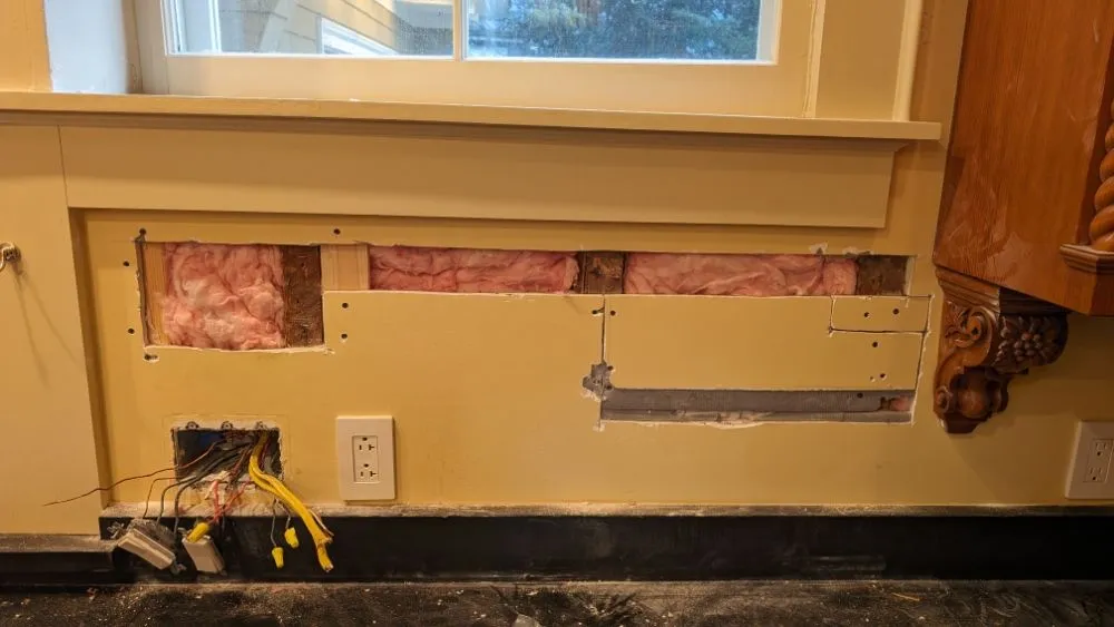 Slide of Abichaker Electric