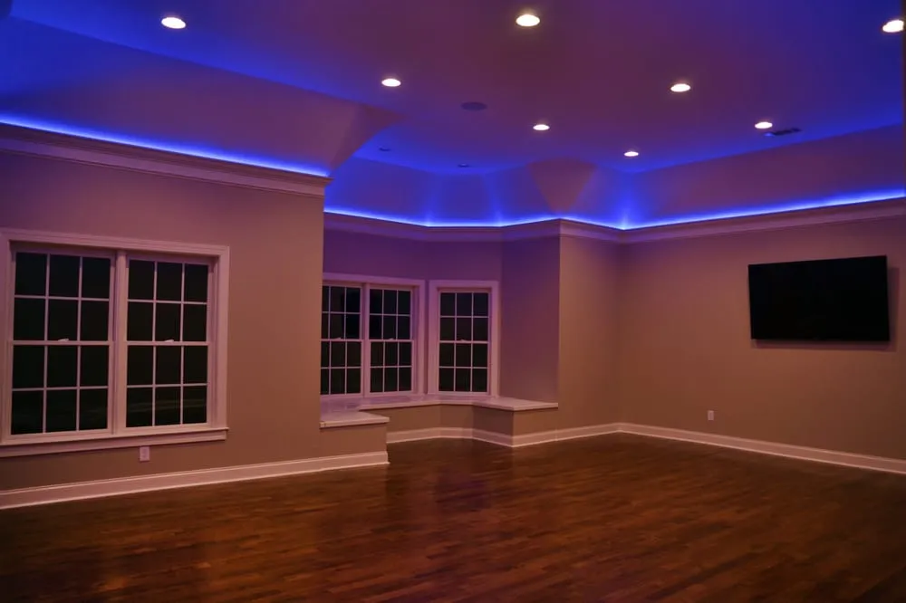 Expert electrician providing wiring installation in ,