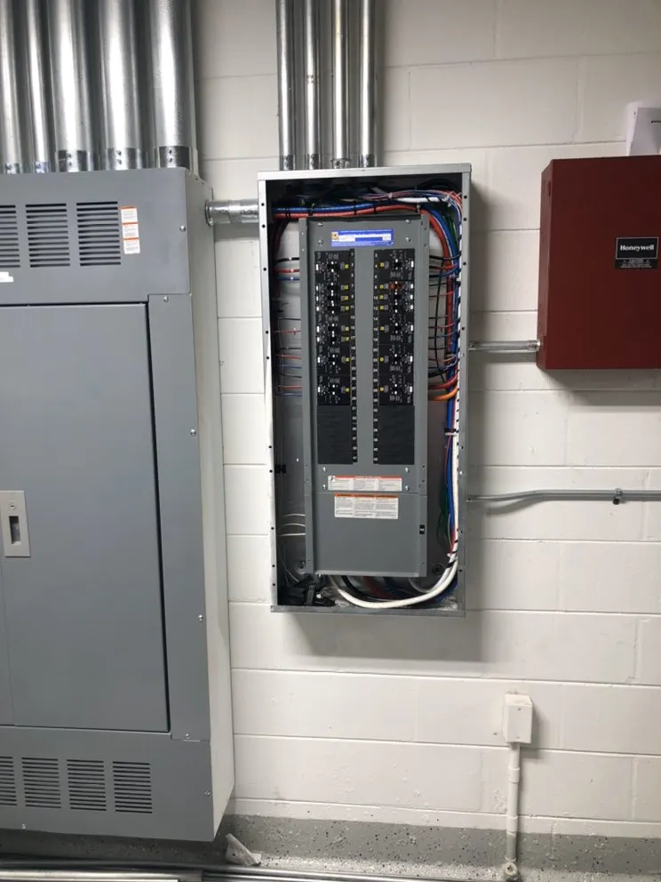 Slide of A.Borges Electrical