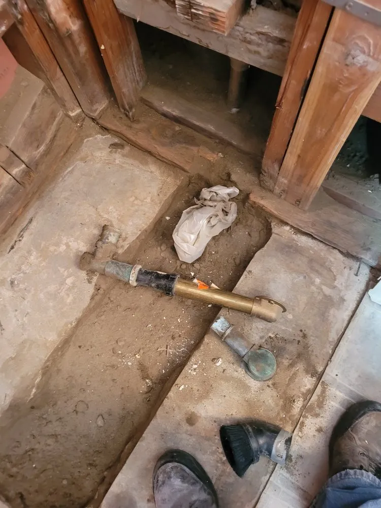 Slide of Above All Maintenance & Repair