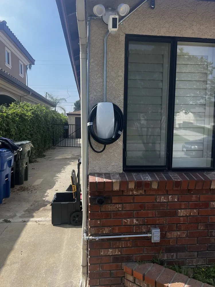 Slide of Abraham Electric services