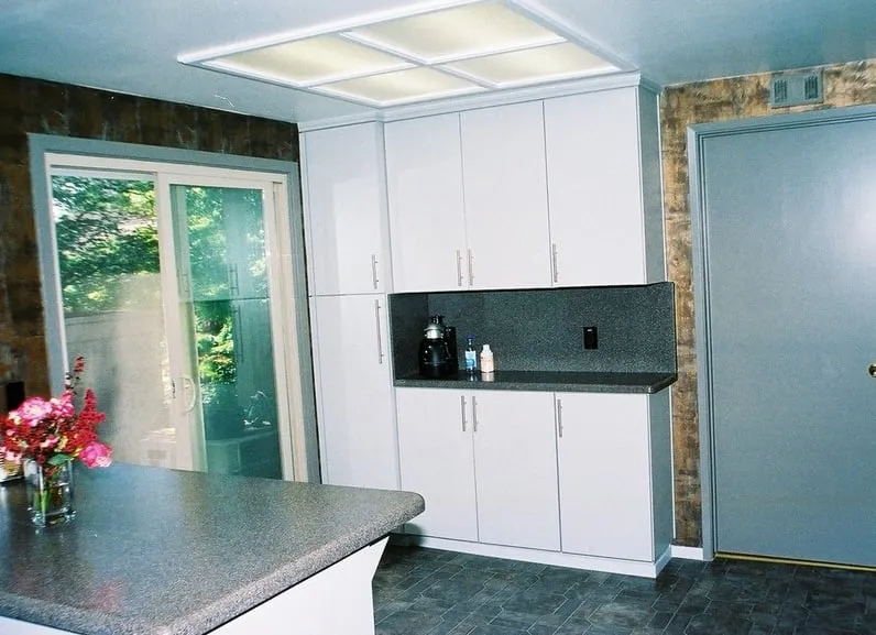 Slide of Abreu Enterprises