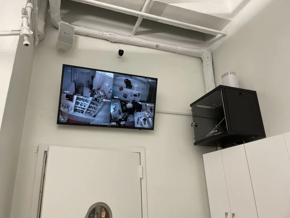 Slide of ABRO Tech Renovation & Construction