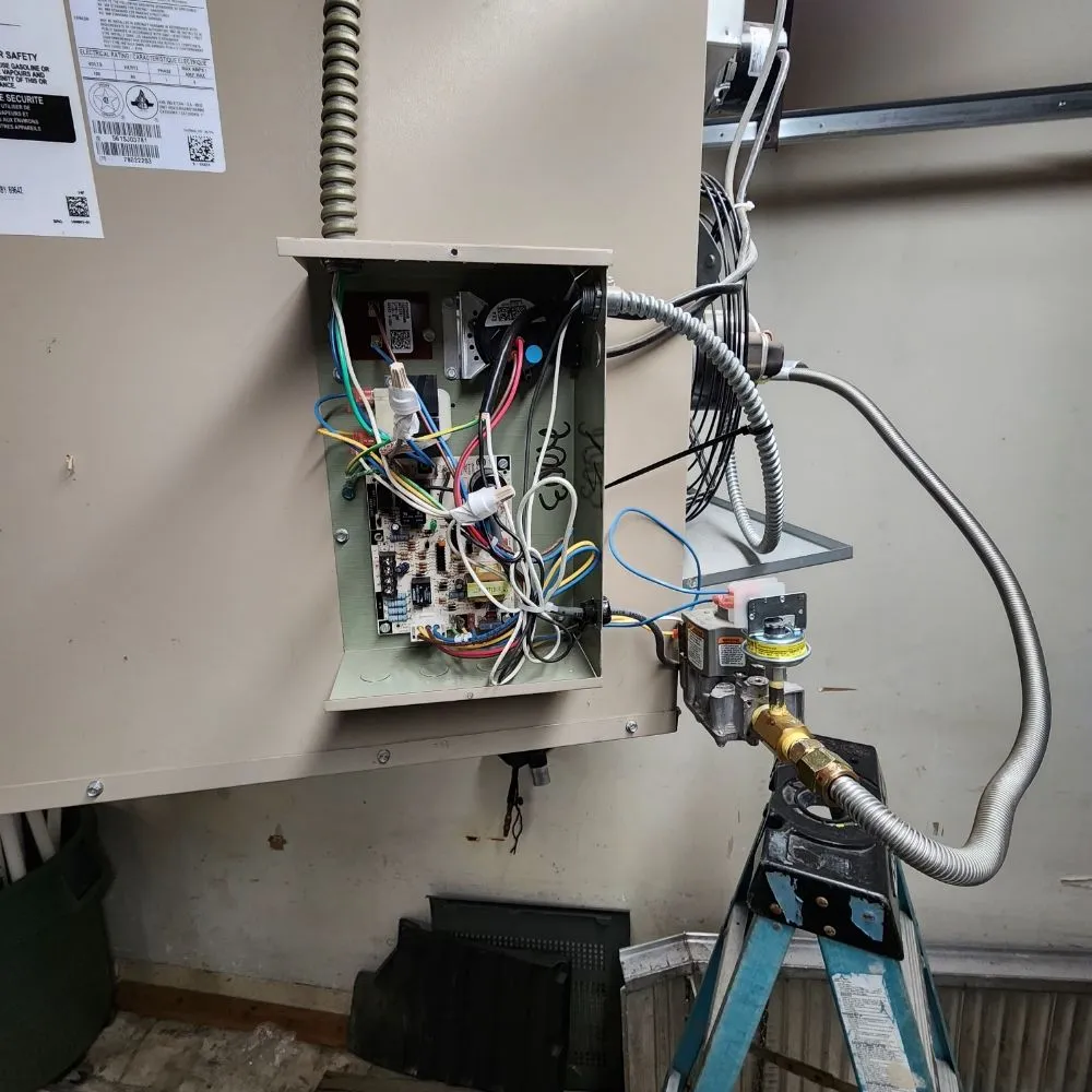 Slide of Absolute Custom Electrical