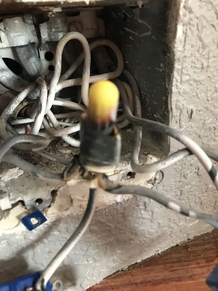 Trusted circuit breaker repair in ,  by Absolute Electrical Solutions