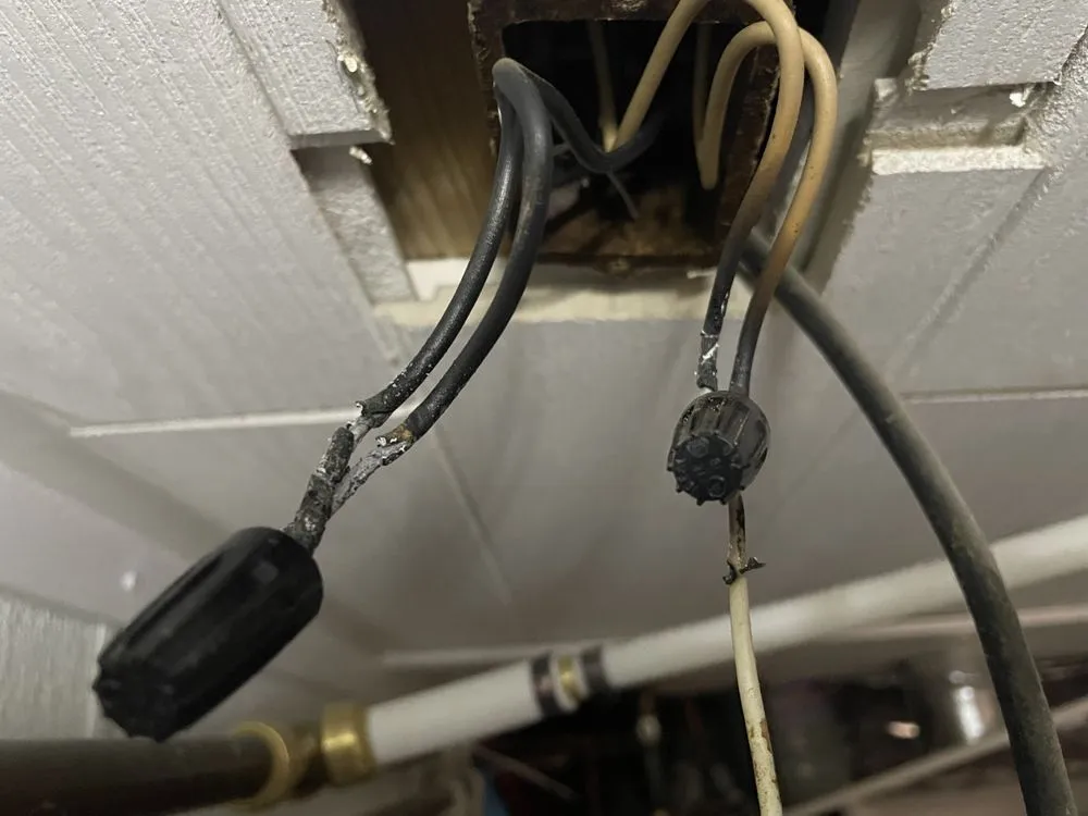 Reliable electrician providing lighting installation in , 